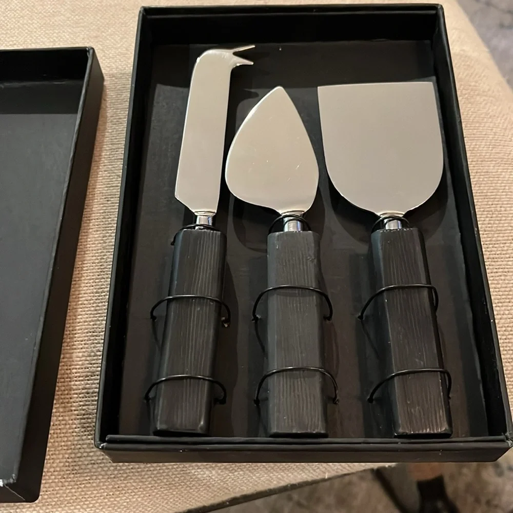 SB Design Studio Limestone Cheese Knives - Set of 3/NIB